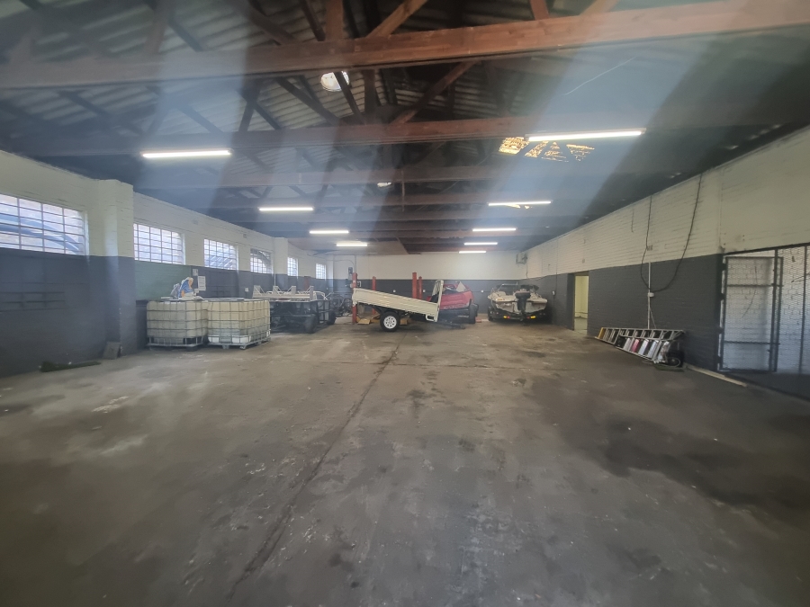 To Let commercial Property for Rent in Triangle Farm Western Cape